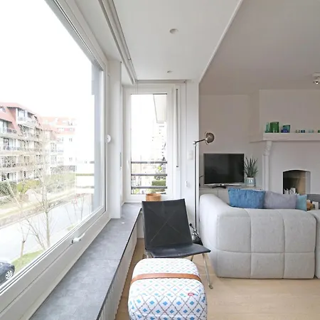 In Het Zoute Near The Διαμέρισμα Knokke-Heist